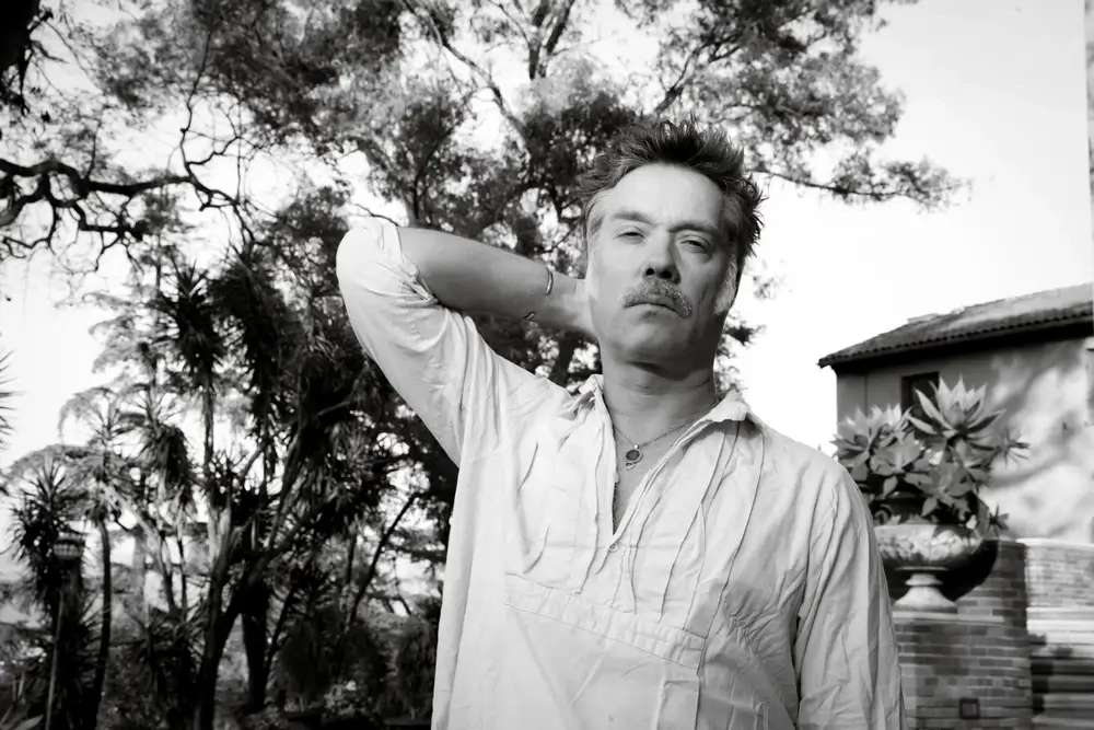 Rufus Wainwright recibirá el Premio Muestra T 2026 por su compromiso con los derechos LGTBIQ+